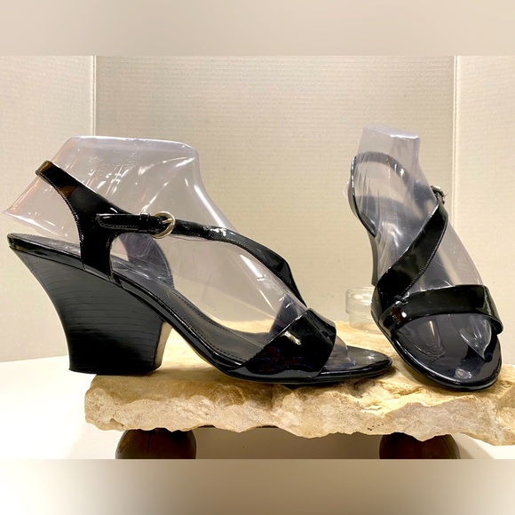 Sz 10 Franco Sarto Black Patent Leather Strappy Heeled Sandals - Picture 1 of 13